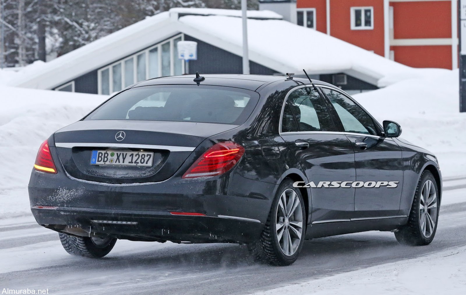 2018-Mercedes-S-Class-Sedan-7