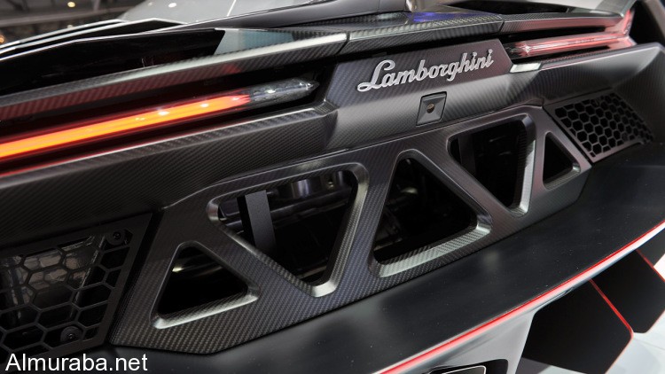 34-lamborghini-veneno-geneva