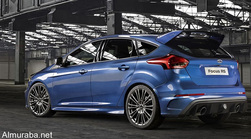 Ford_Focus_RS_2016_004-motoraty