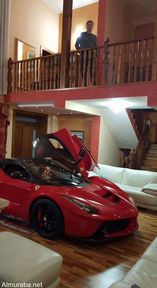 ferrari-laferrari-parked-living-room-2