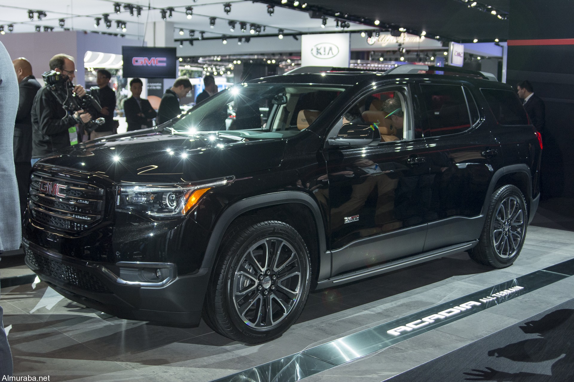 gmc-acadia-allterrain-14-1