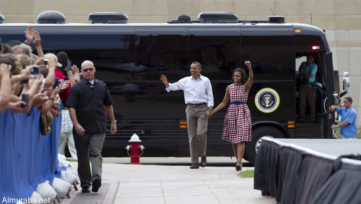 its-unclear-what-the-interior-of-ground-force-one-looks-like-but-a-white-house-aide-once-described-a-seating-area-with-captains-chairs-and-a-couch