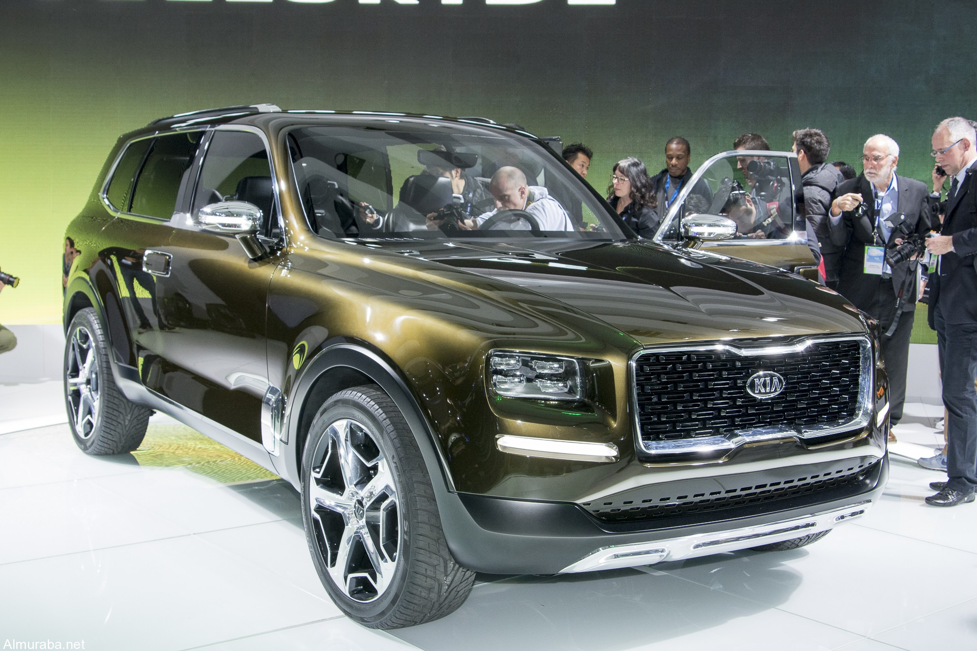 "بالصور" كيا تزيح الستار رسمياً عن أول سيارة اختبارية "صور ومواصفات" Kia Telluride 9