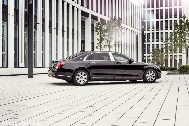 سيارة "مرسيدس مايباخ" المدرعة بأنظمة حماية جديدة Mercedes-Maybach 2016 17