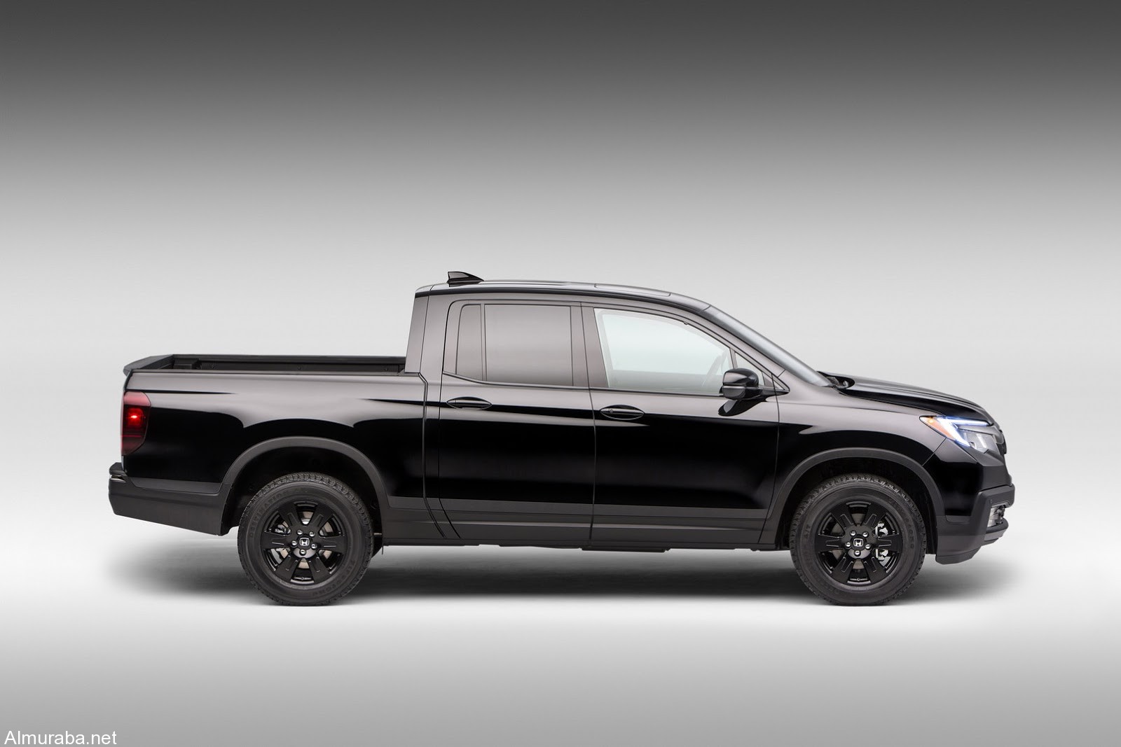 2017-Honda-Ridgeline-3