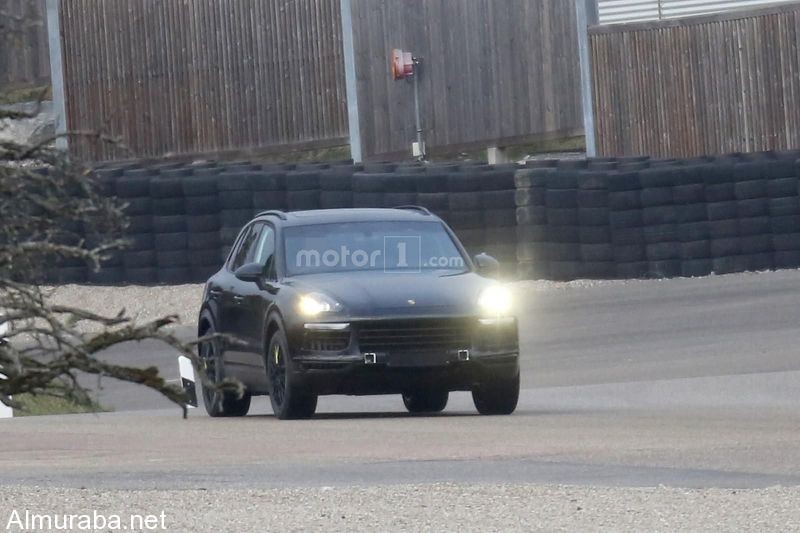 "صور تجسسية" لسيارة بورش كايين 2018 Porsche 3