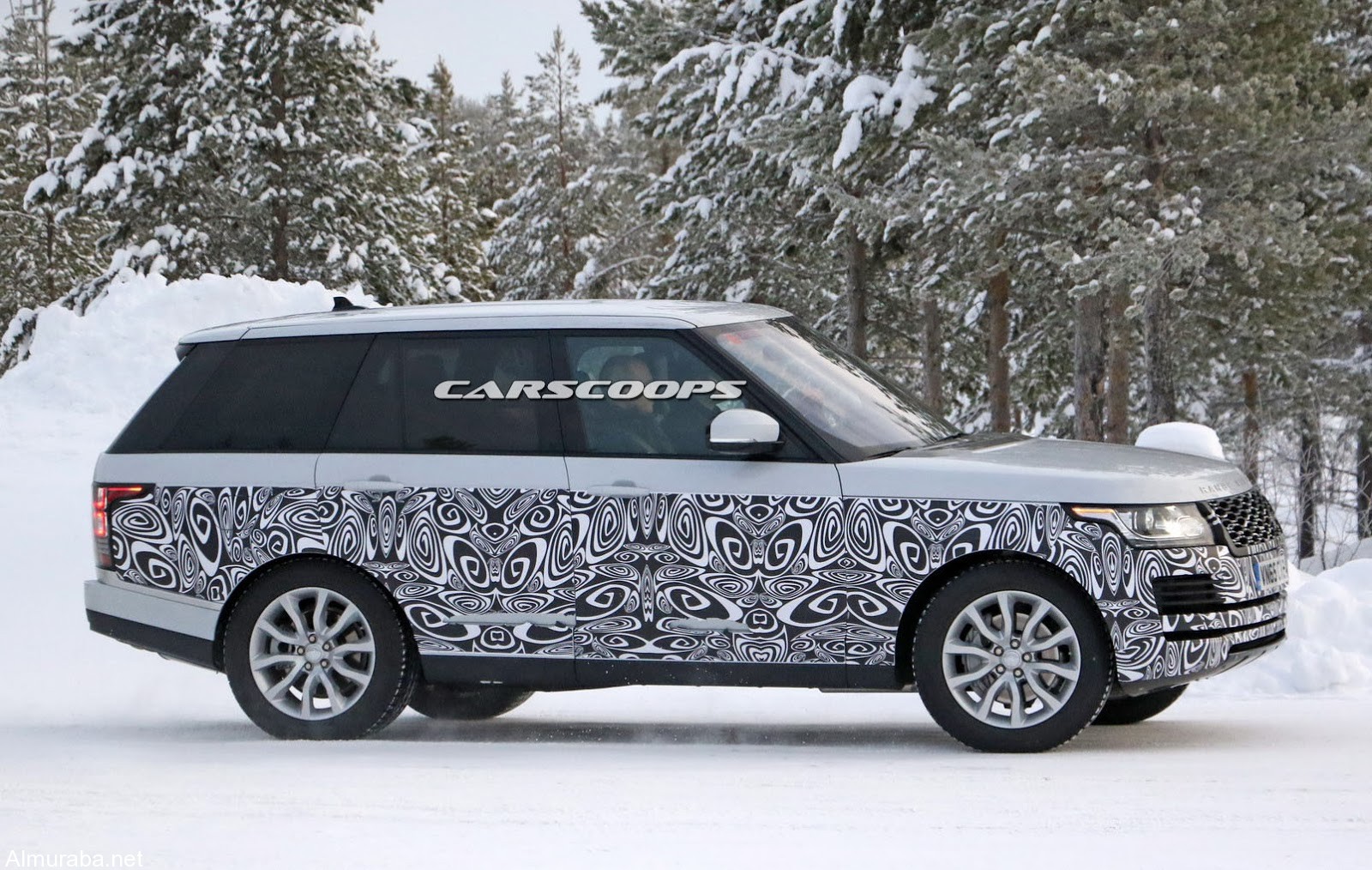 "صور تجسسية" لسيارة رينج روفر 2017 Range Rover 9