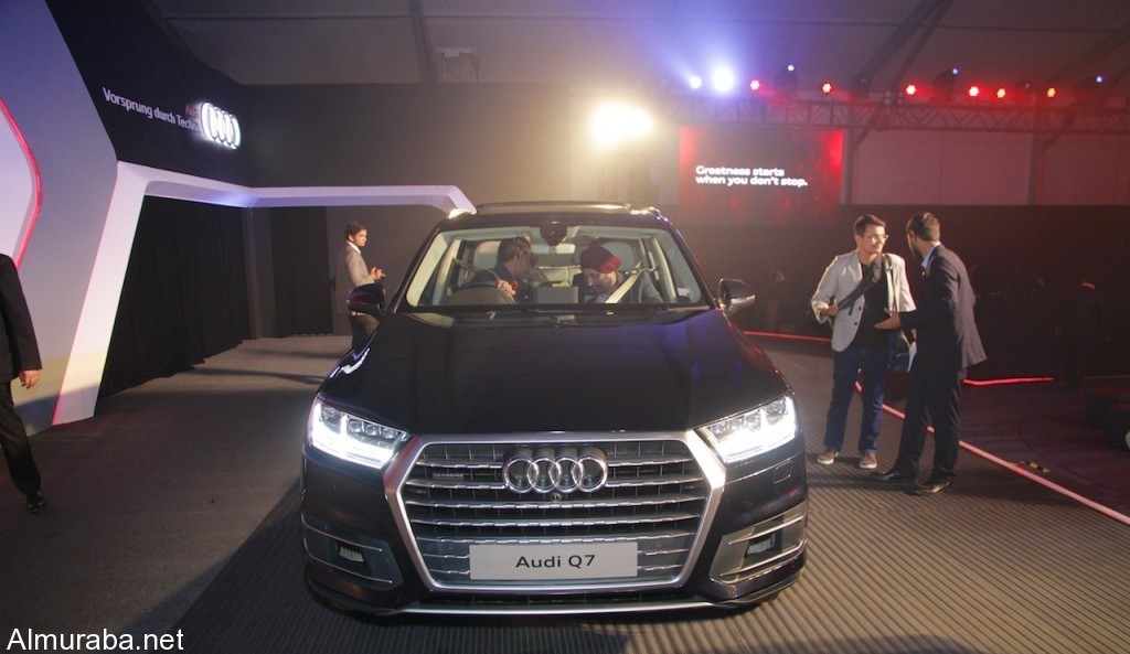 إطلاق سيارة “أودي” Q7 بمواصفات وتطويرات جديدة Audi 2016