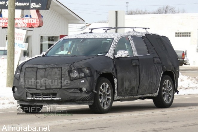 cadillac-xt7-spy-photos-01-1000x667