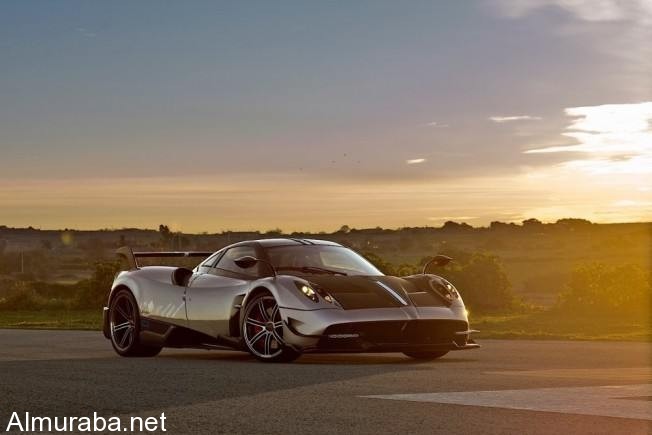 pagani-huayra-bc-means-business_46-652x435