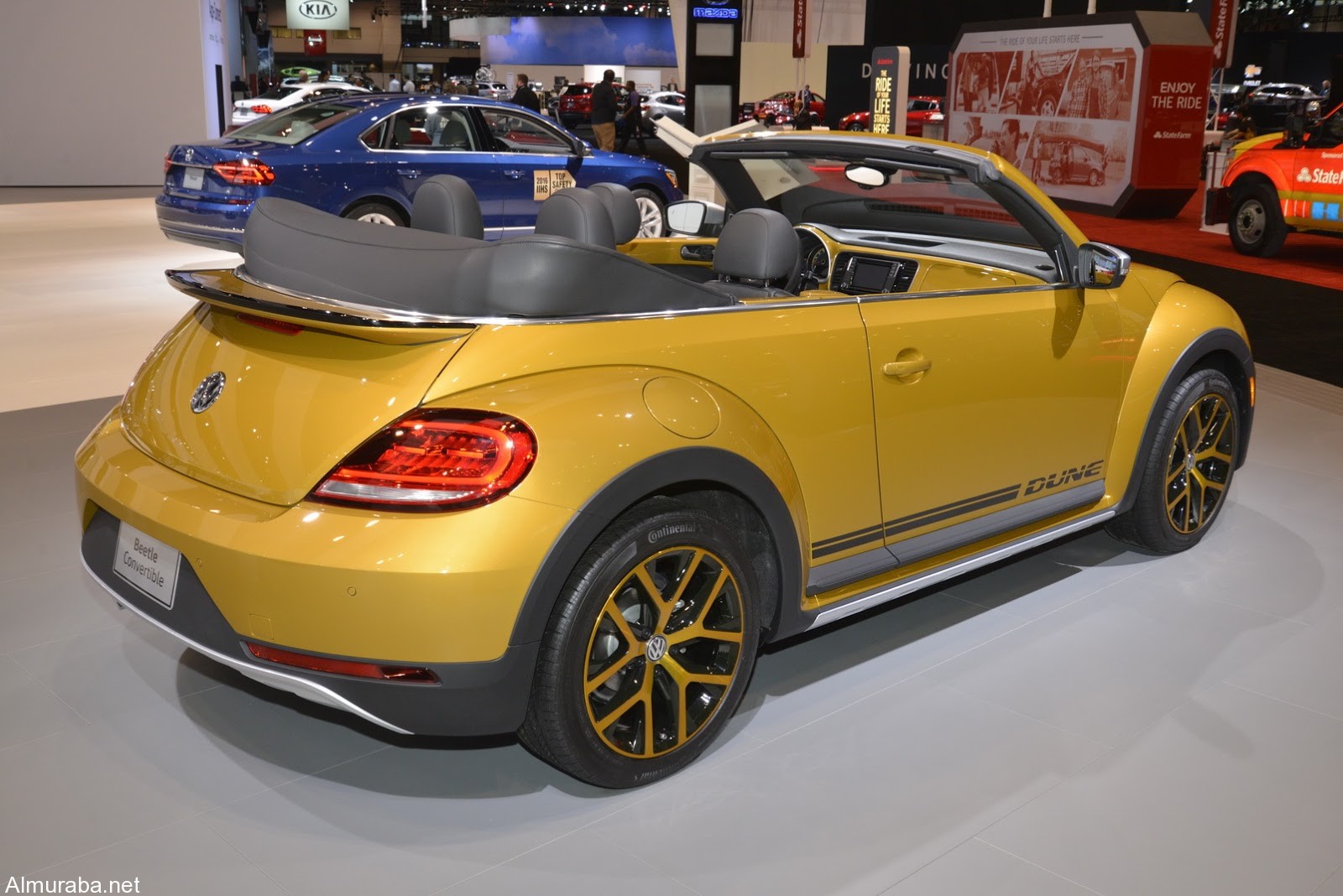 vw-beetles-chicago-auto-show-livepics-11