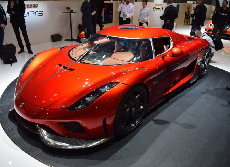 إطلاق سيارة "كوينجسيج" ريجيرا بمحرك بقوة 1500 حصان بمعرض سيارات جنيف Koenigsegg 2017 1