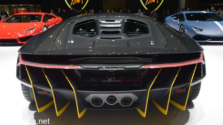 08-lamborghini-centenario-geneva-1