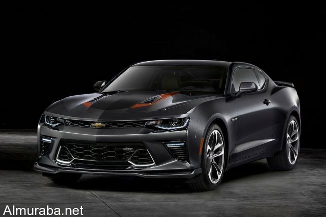 2017-chevrolet-camaro-50th-anniversary-front-three-quarters-