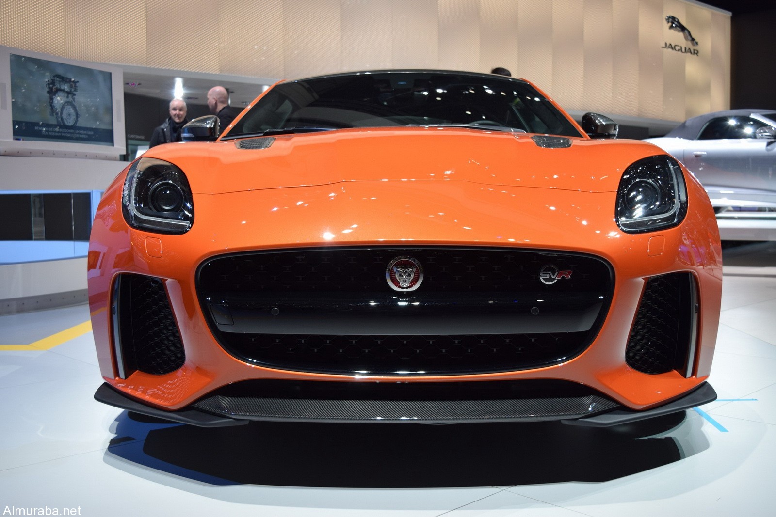 إطلاق سيارة “جاكوار” F-Type SVR بمعرض سيارات جنيف Jaguar 2017 3