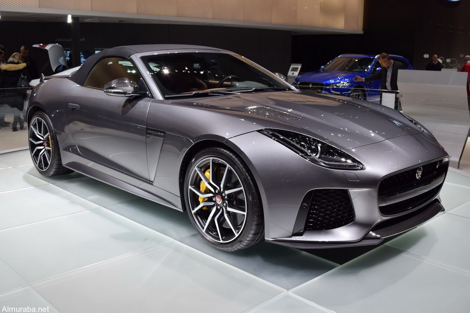 إطلاق سيارة “جاكوار” F-Type SVR بمعرض سيارات جنيف Jaguar 2017 5