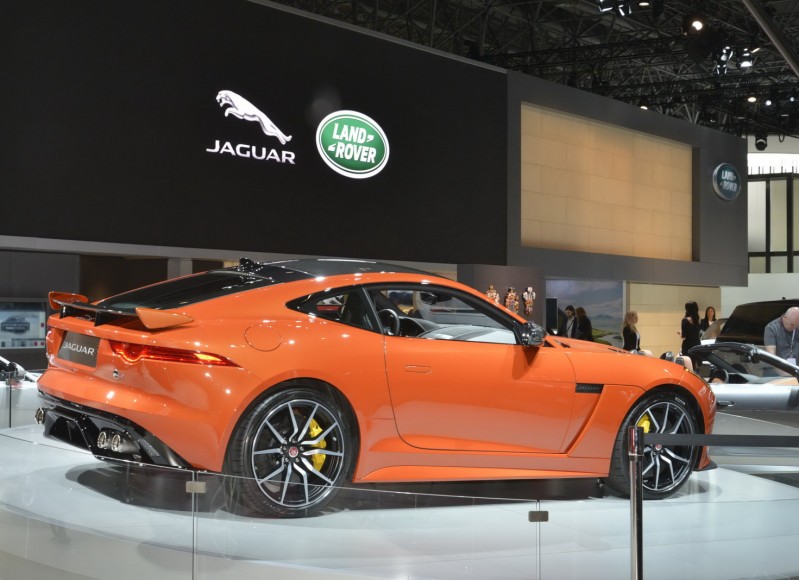 “جاكوار” تستعرض سيارتها F-Type SVR الجديدة كليا بمعرض سيارات نيويورك الدولي Jaguar 2017