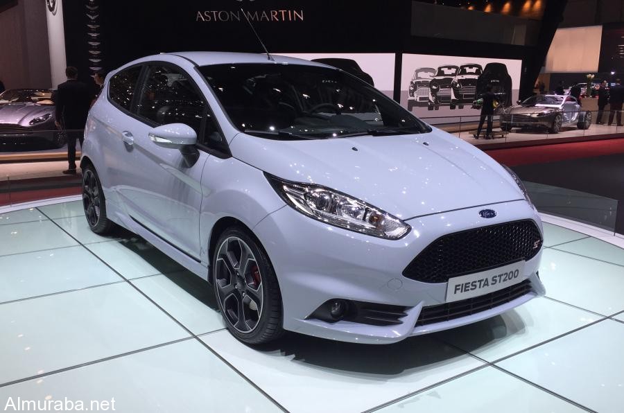 ford_fiesta_st200