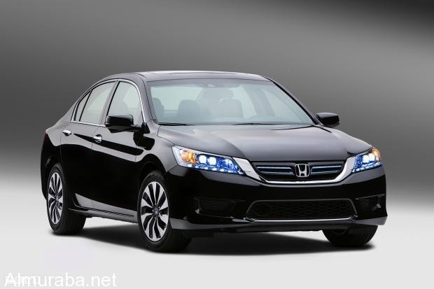 honda-accord-hybrid.2000x1333.Aug-03-2013_13.13.38.390652