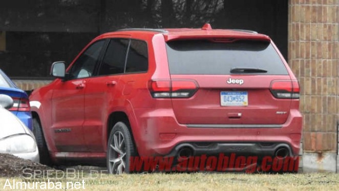 jeep-grand-cherokee-trackhawk-03-1-w700