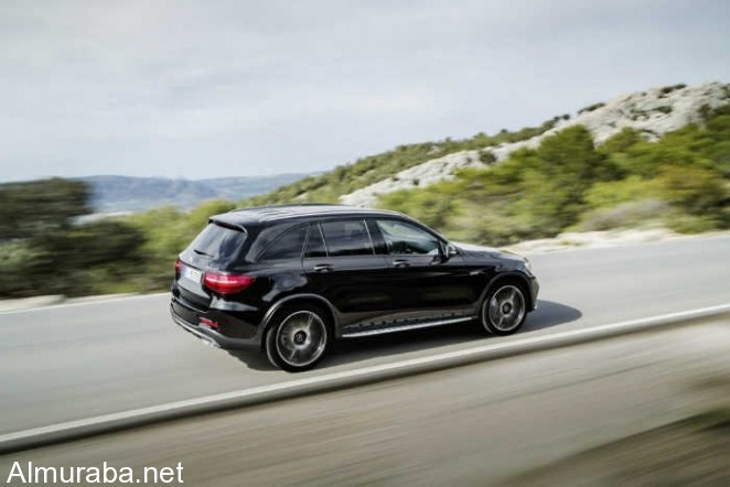 mercedes-glc-43-amg-4-1000x667-w700