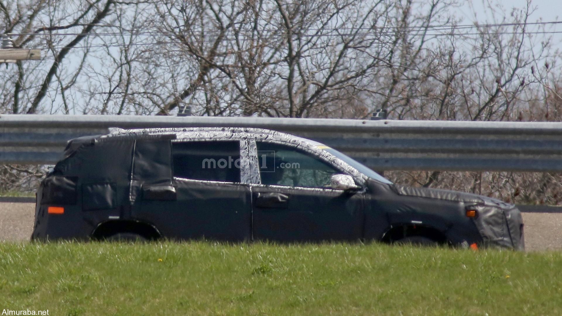 2018-gmc-terrain-spy-photo (1)