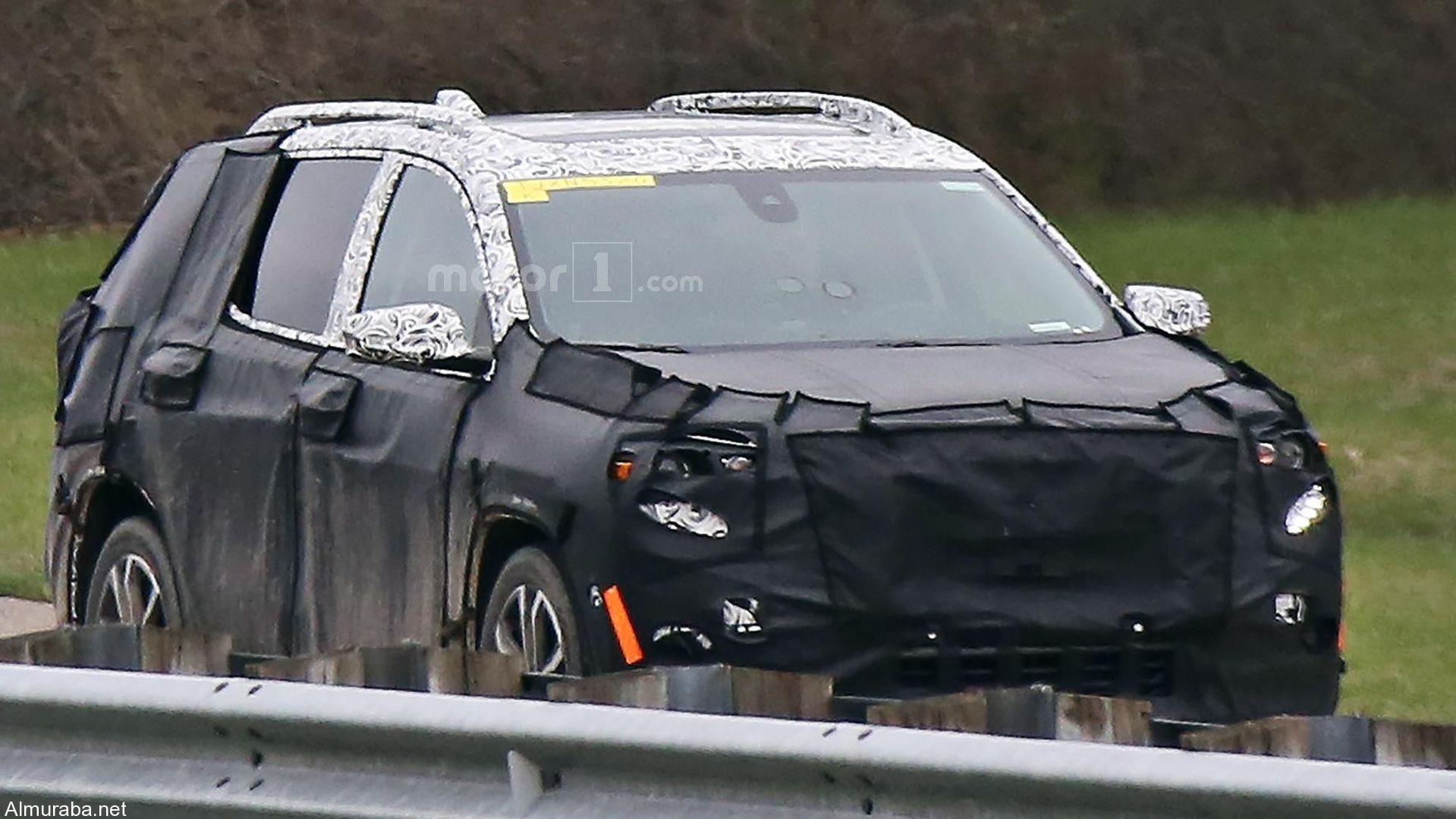 2018-gmc-terrain-spy-photo (3)