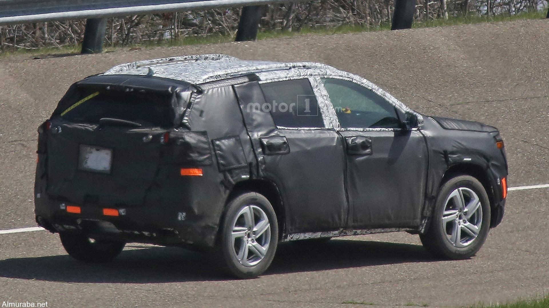 2018-gmc-terrain-spy-photo (4)