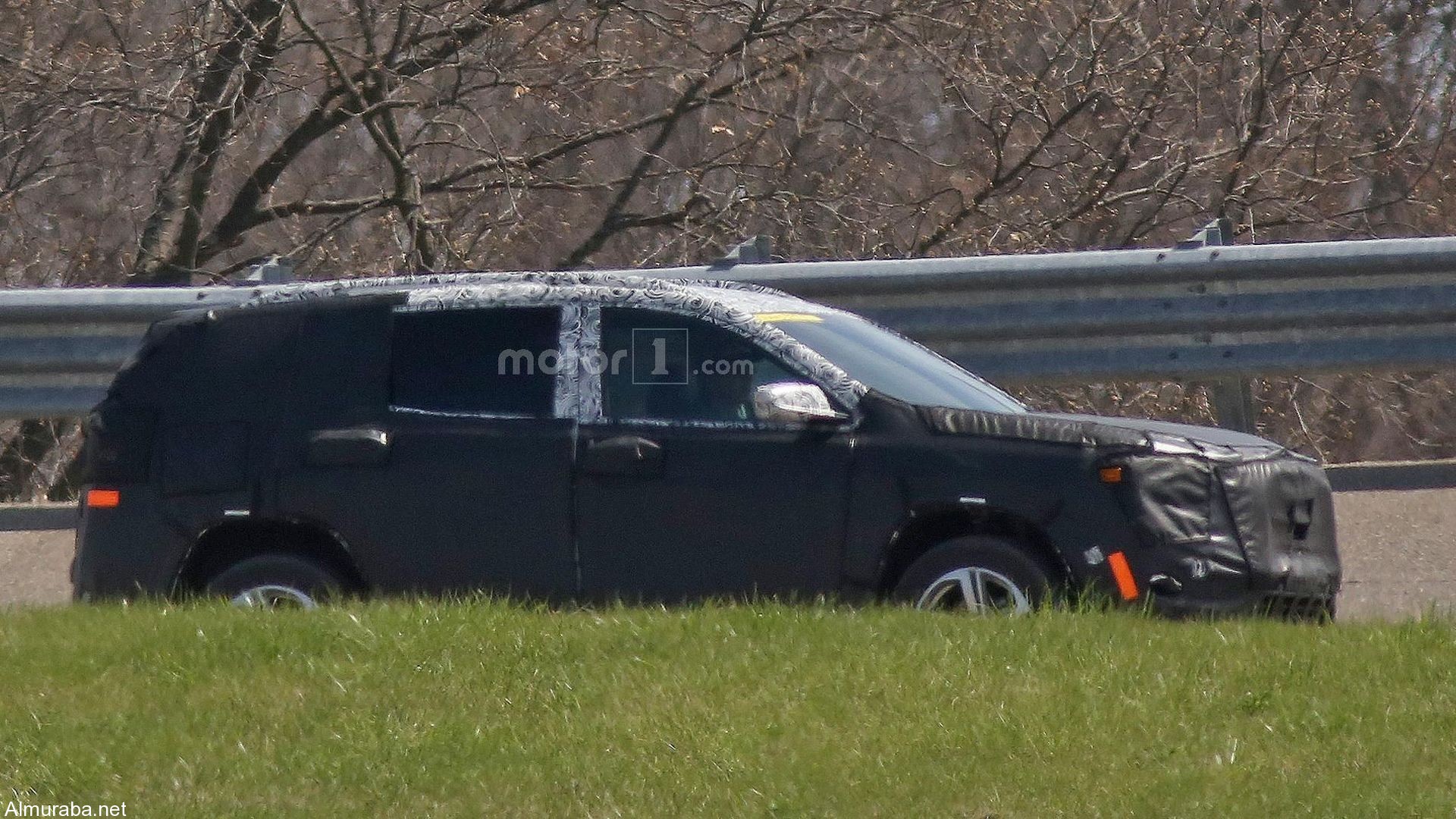 2018-gmc-terrain-spy-photo (8)