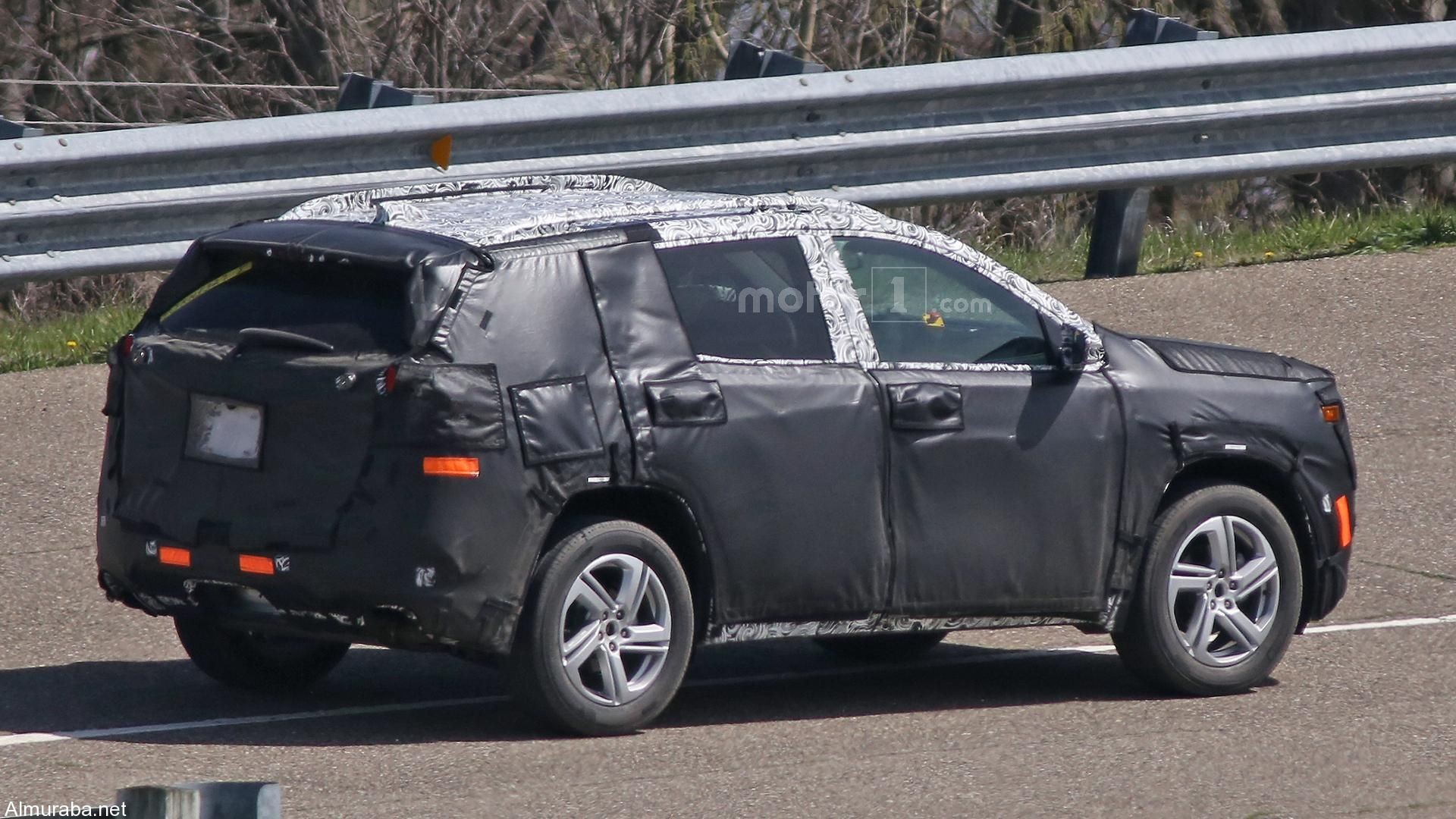 2018-gmc-terrain-spy-photo (9)