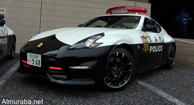 "بالصور" شرطة مدينة طوكيو تتسلم سيارات "نيسان" نيسمو Nissan 370Z 7