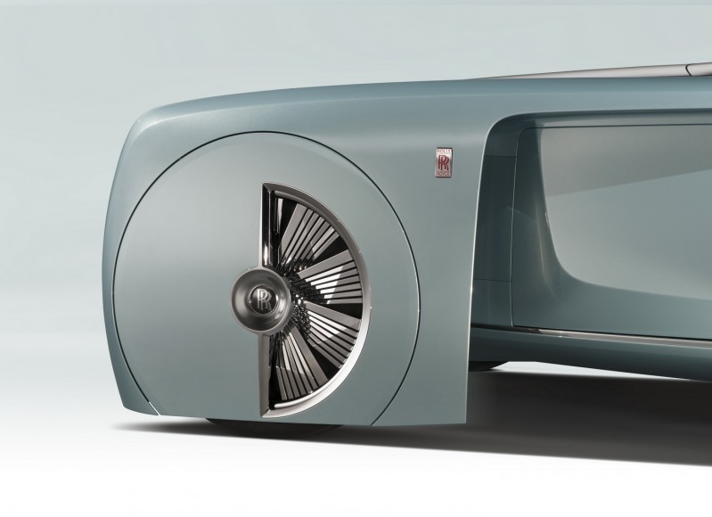 103 EX OΑΥ Rolls-Royce VISION NEXT 100_13