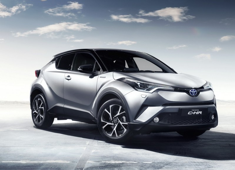 2017-Toyota-C-HR-22carscoops