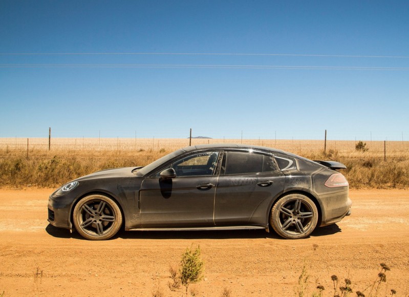 2017-porsche-panamera-official-pics-with-prototypes-undergoing-testing (4)