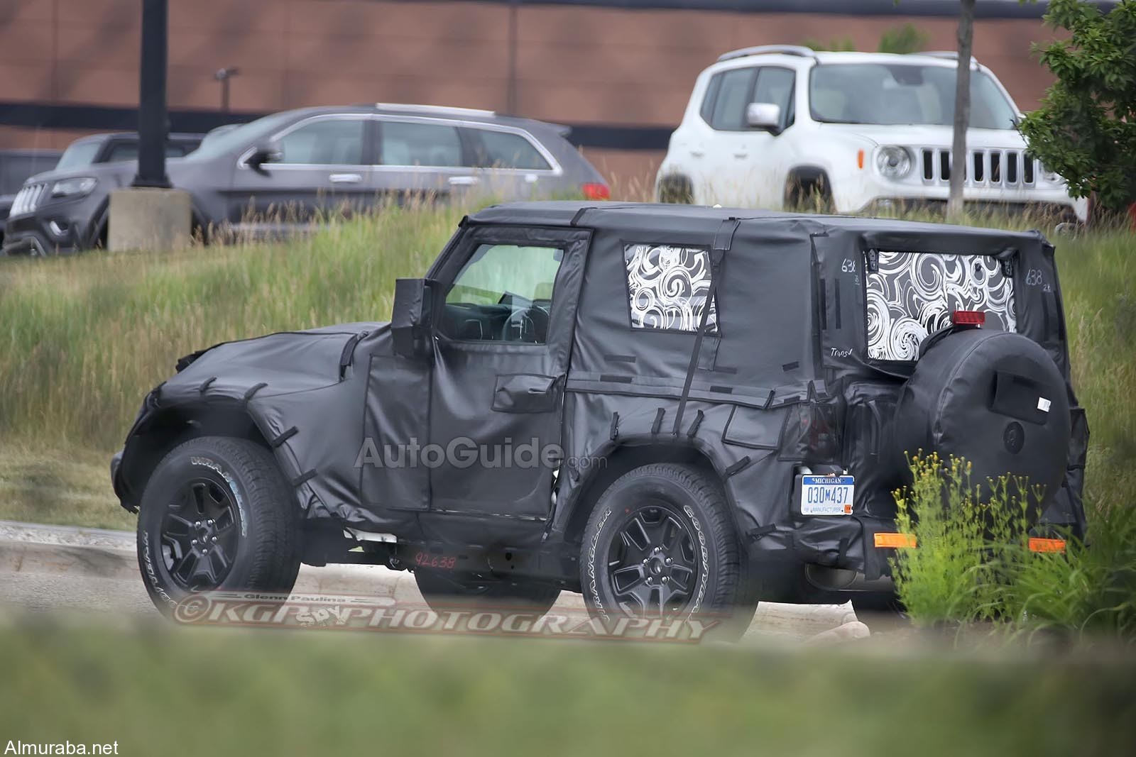 2018-Jeep-Wrangler-Spy-Shots-24