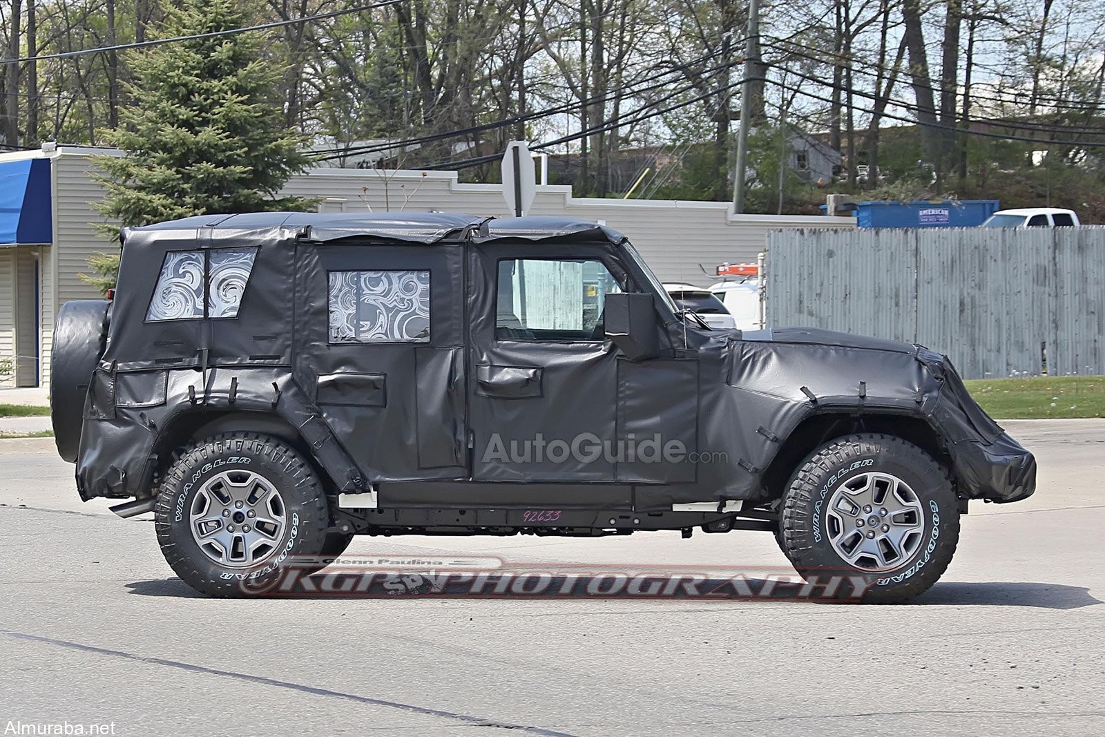 2018-Jeep-Wrangler-Spy-Shots-4