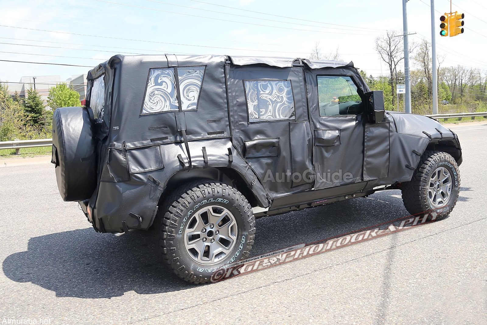 2018-Jeep-Wrangler-Spy-Shots-5