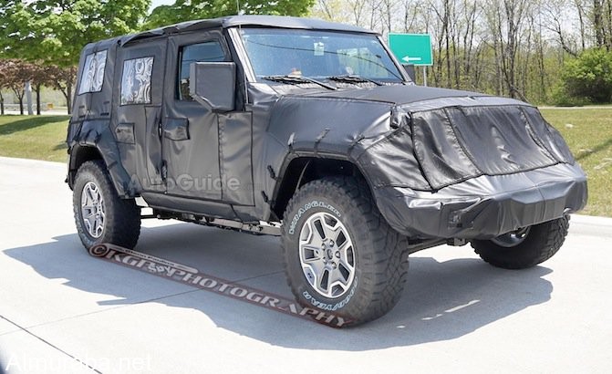 2018-Jeep-Wrangler-Spy-Shots-7