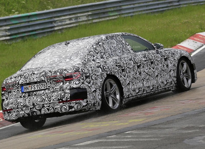 2018-audi-a8-spy-photo (5)