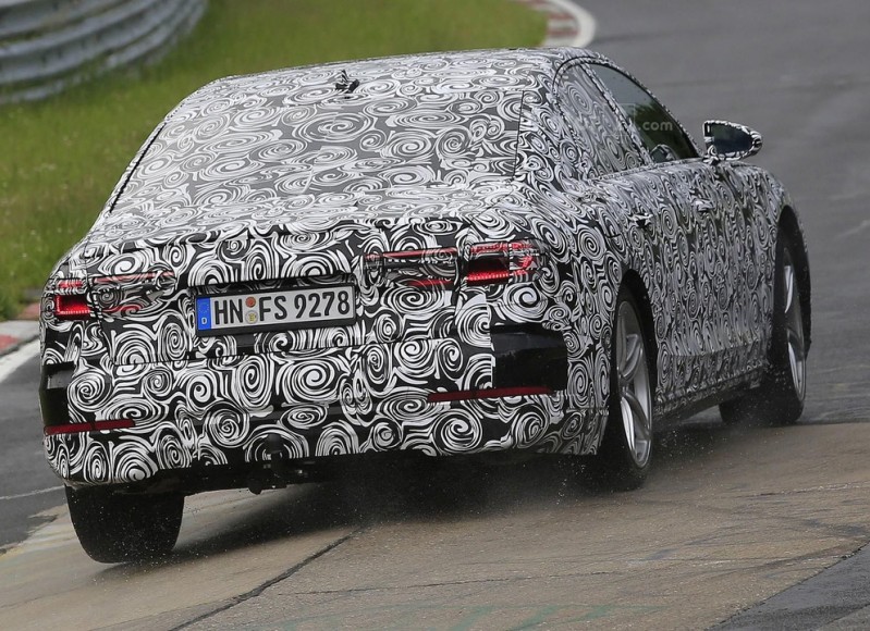 2018-audi-a8-spy-photo (6)