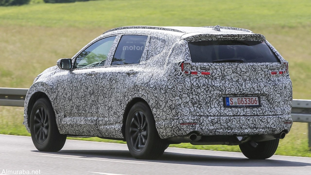 2018-honda-cr-v-spy-photo (5)