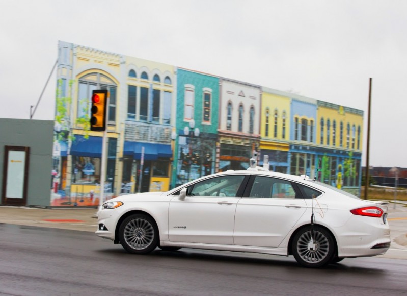 Ford-Fusion-Hybrid-Autonomous-Research-Vehicle-mcity-1024x698 (1)