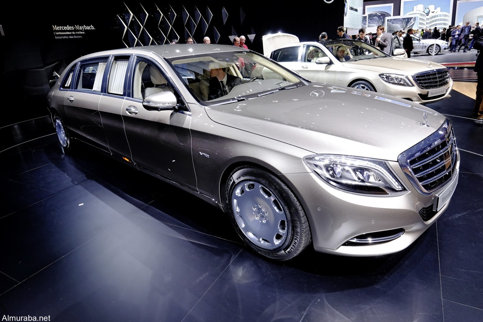 “صور” مرسيدس مايباخ تطور موديل S650 Landaulet فاخر Mercedes-Maybach