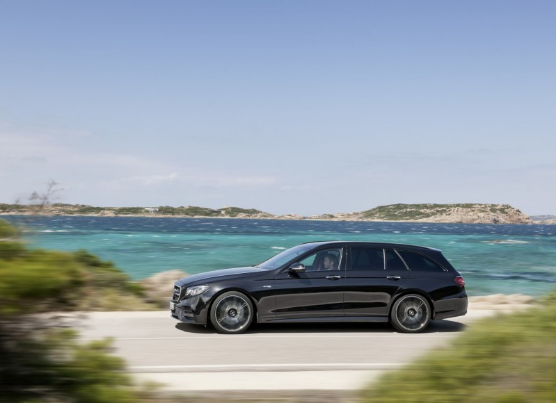 Mercedes-AMG-E43-Estate-4