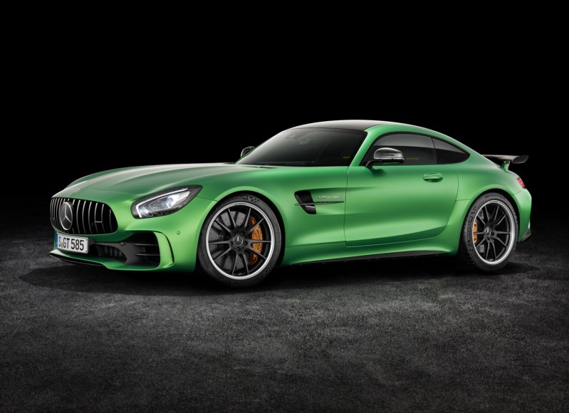 Mercedes-AMG-GT-R-19