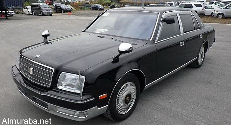 Toyota-Century-2