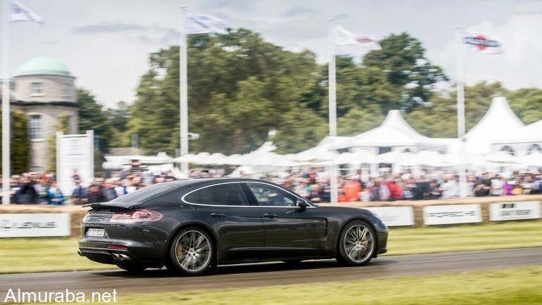 Video-Patrick-Dempsey-took-the-Porsche-Panamera-prototype-to-Goodwood-5-770x433