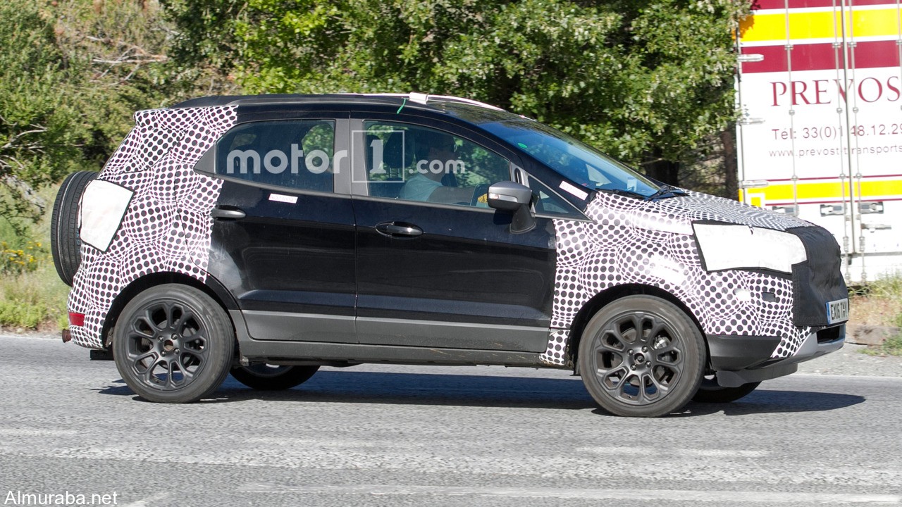 ford-ecosport-facelift-spy-photo (5)