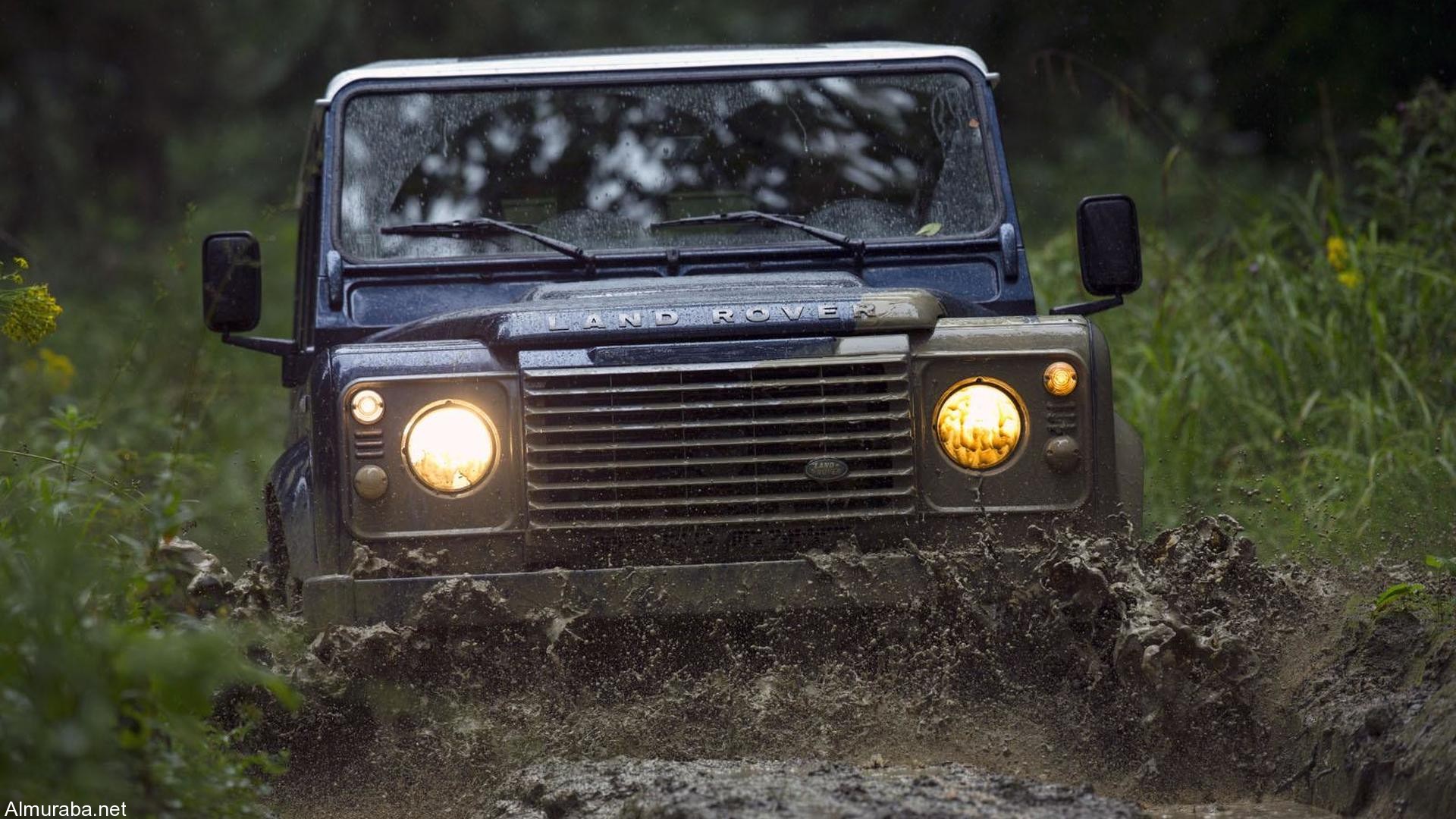 2012-330582-2013-land-rover-defender-03-9-20121