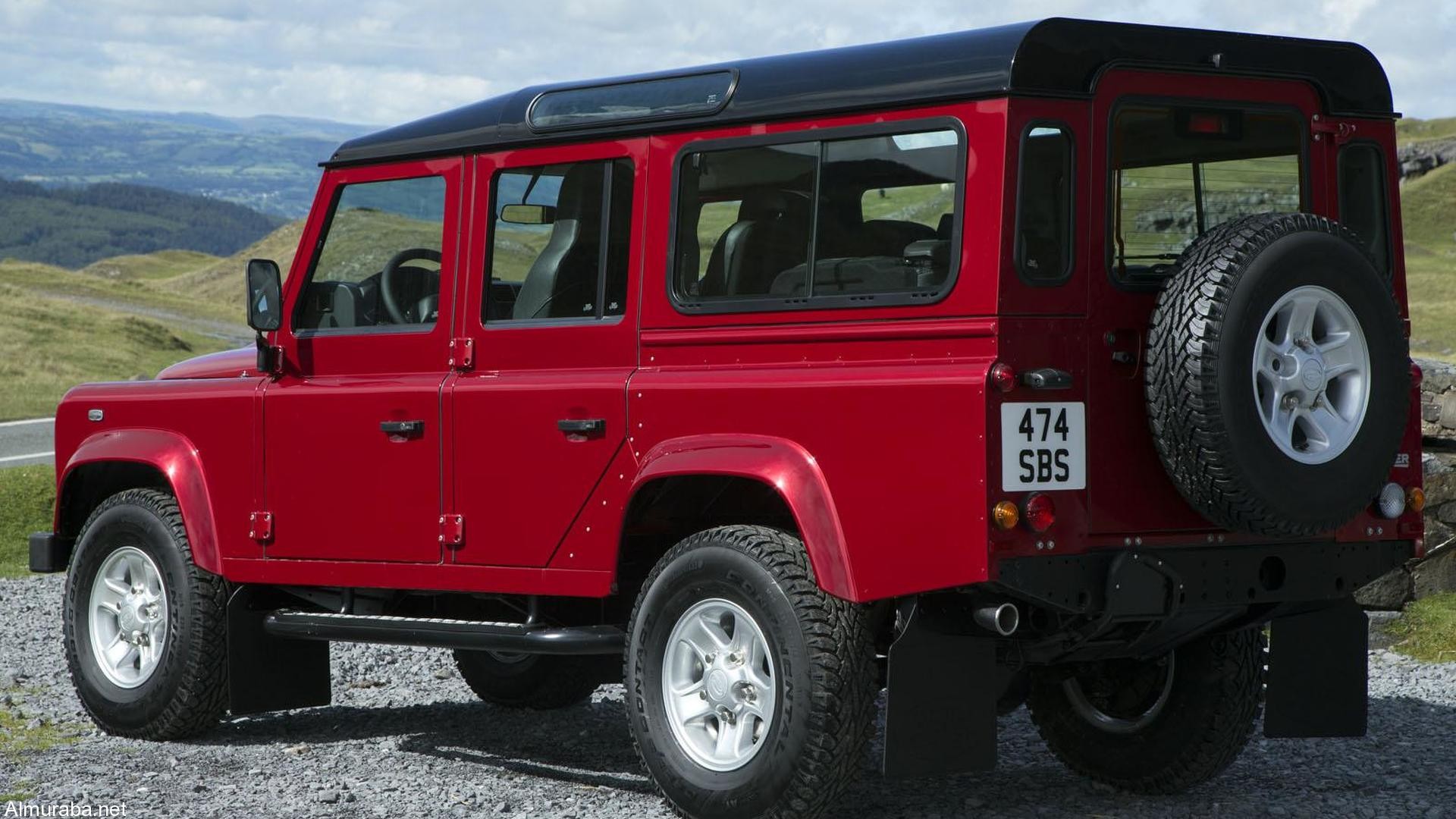 2012-330600-2013-land-rover-defender-03-9-20121